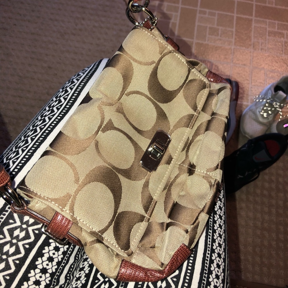 Small coach bag